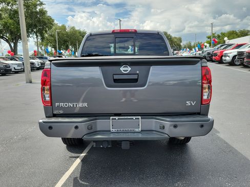 Used 2021 Nissan Frontier SV RWD image 8