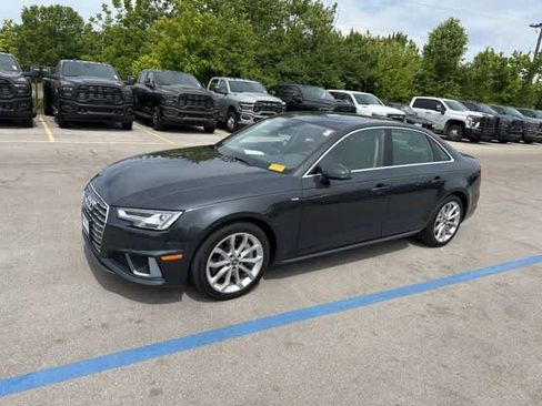 Used 2019 Audi A4 2.0T Premium Plus w/ Premium Plus Package AWD/4WD image 18