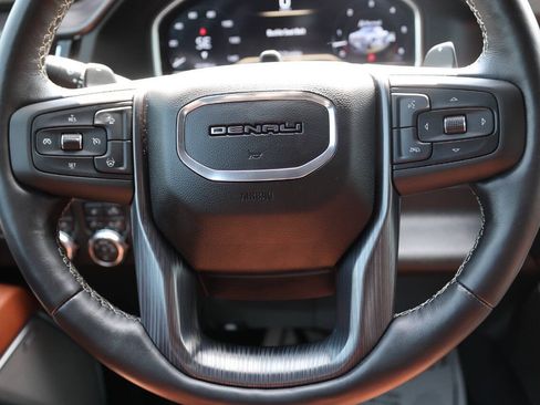 Used 2023 GMC Sierra 1500 Denali Ultimate AWD/4WD image 18