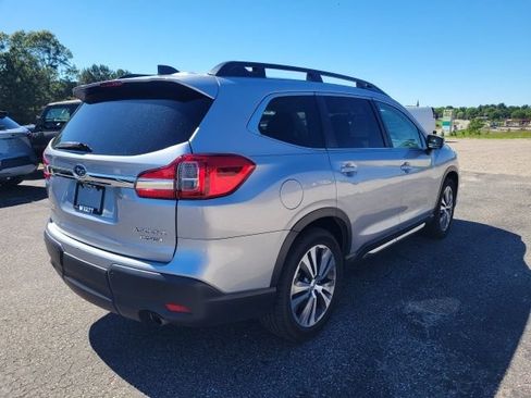 Used 2021 Subaru Ascent Limited w/ Technology Package AWD/4WD image 6
