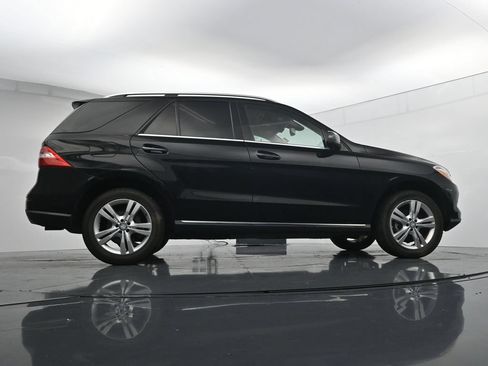 Used 2015 Mercedes-Benz ML 350 4MATIC image 34