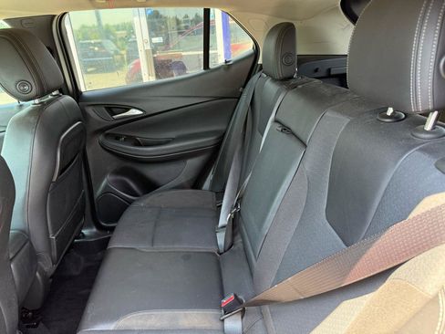 Used 2021 Buick Encore GX Select w/ Advanced Technology Package FWD image 8