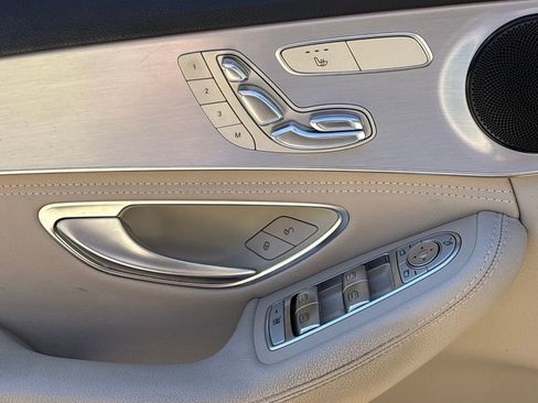 Used 2016 Mercedes-Benz C 300 4MATIC Sedan image 16