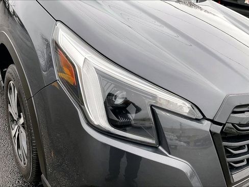 Certified 2024 Subaru Forester Limited image 32