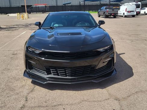 Used 2023 Chevrolet Camaro SS RWD image 3