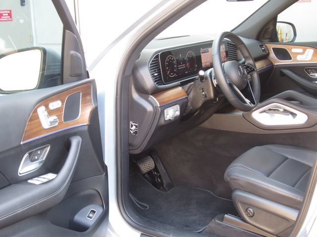 Certified 2025 Mercedes-Benz GLE 450 4MATIC image 8