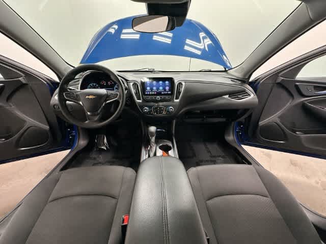 Used 2023 Chevrolet Malibu LT FWD image 21
