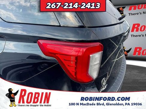 Certified 2023 Ford Explorer XLT w/ Equipment Group 202A AWD/4WD image 24