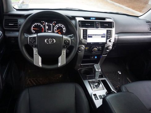 Used 2023 Toyota 4Runner TRD Sport w/ Technology Package AWD/4WD image 6