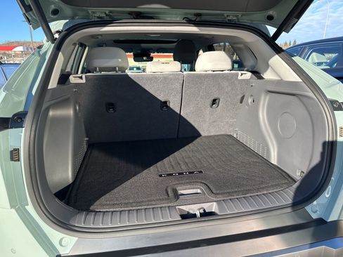 Used 2025 Hyundai Kona Limited image 18