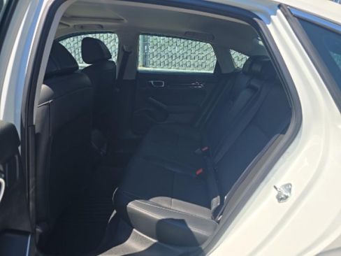 Used 2022 Honda Civic Touring image 7