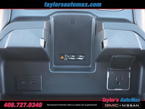 Used 2024 GMC Sierra 3500 Denali Ultimate image 29