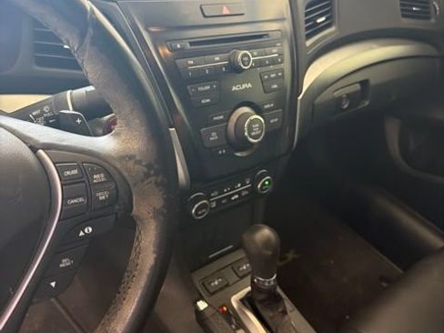 Used 2016 Acura ILX FWD image 12