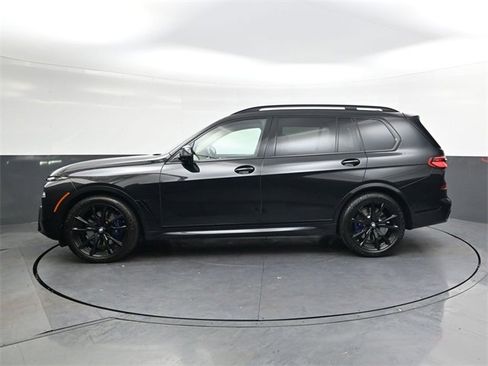 Used 2024 BMW X7 M60i w/ Executive Package image 7