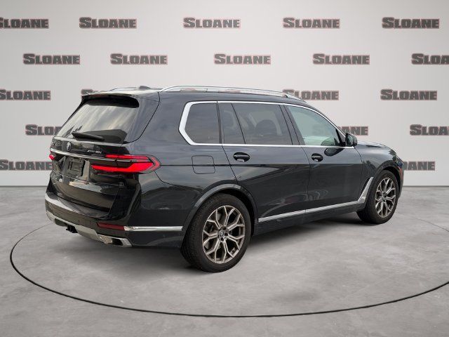 Used 2025 BMW X7 xDrive40i AWD/4WD image 4