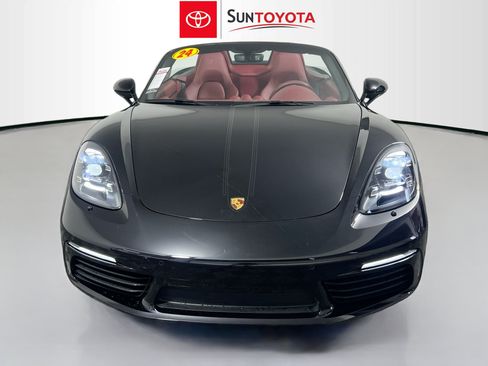 Used 2024 Porsche 718 Boxster RWD image 40
