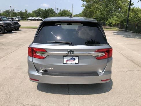 Used 2019 Honda Odyssey EX image 5