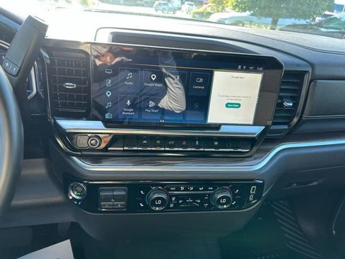 Used 2025 Chevrolet Silverado 1500 LT image 22