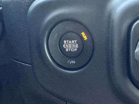 Used 2023 Jeep Wrangler Unlimited Sport AWD/4WD image 26