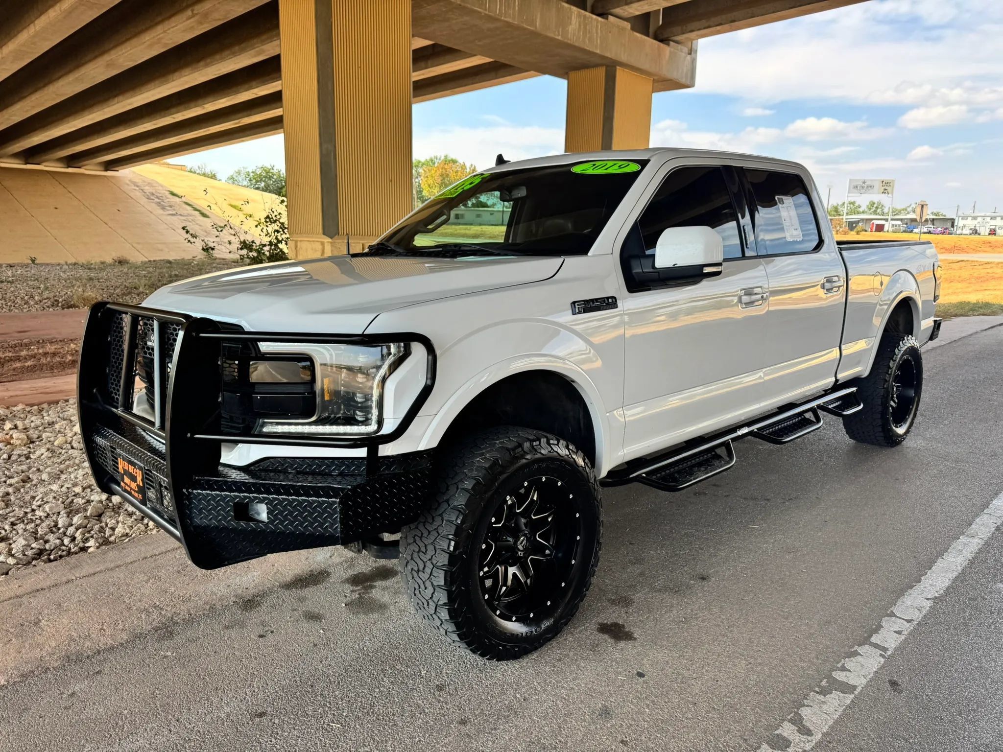 Used 2019 Ford F150 Lariat AWD/4WD image 7