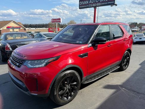 Used 2017 Land Rover Discovery HSE image 4