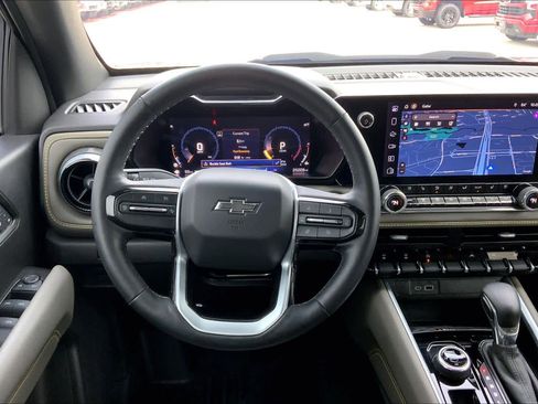 Certified 2024 Chevrolet Colorado ZR2 w/ ZR2 Convenience Package III image 5