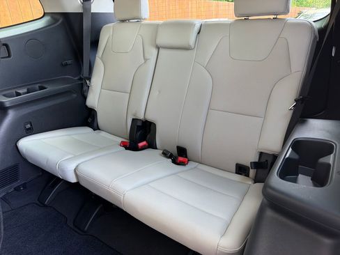 Used 2024 Kia Telluride EX AWD/4WD image 34