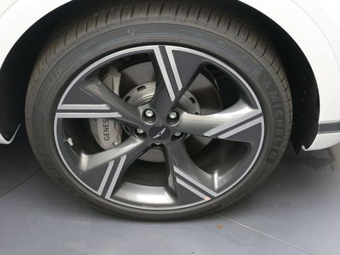 New 2026 Genesis GV80 3.5T Prestige AWD/4WD image 10