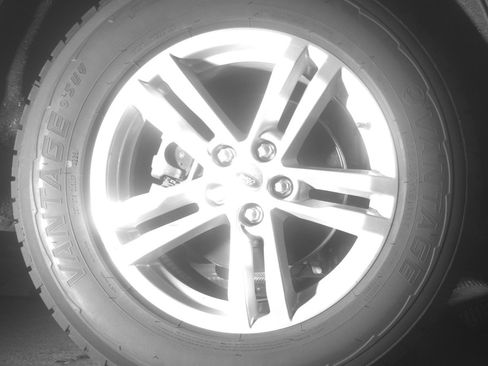 Used 2024 Ford Explorer XLT w/ Equipment Group 202A image 15