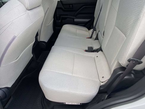 Used 2025 Toyota 4Runner SR5 RWD image 14