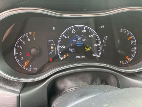 Used 2020 Jeep Grand Cherokee Laredo w/ Security & Convenience Group AWD/4WD image 6