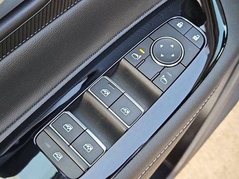 Certified 2025 Nissan Murano SV AWD/4WD image 20