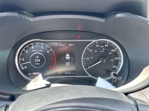 Used 2025 Nissan Versa SR w/ Trunk Package FWD image 11