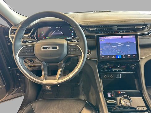 Used 2022 Jeep Grand Cherokee Limited 4xe AWD/4WD image 31