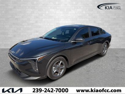 Certified 2025 Kia K4 LXS