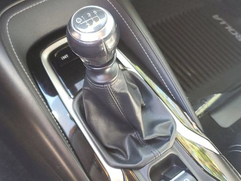 Used 2020 Toyota Corolla XSE FWD image 30