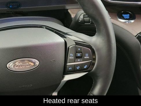 Certified 2023 Ford Explorer Platinum w/ Technology Package image 29