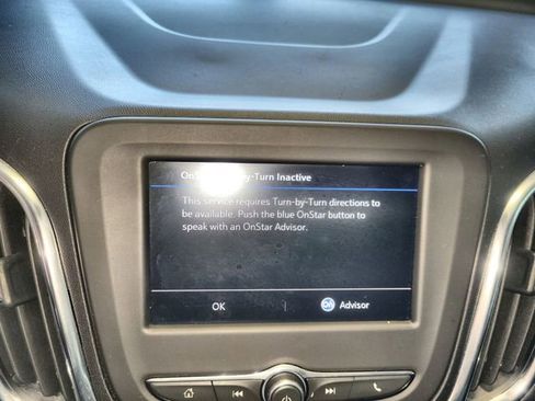 Used 2020 Chevrolet Equinox LT image 18