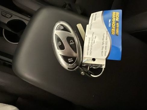 Used 2024 Hyundai Kona Limited FWD image 21
