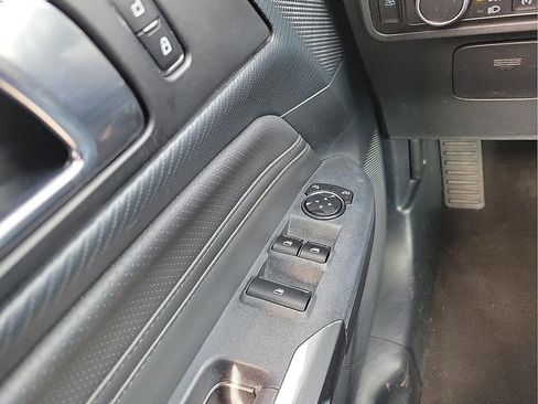 Used 2024 Ford Mustang Premium image 13