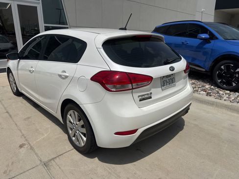 Used 2016 Kia Forte LX w/ LX Popular Plus Package FWD image 6