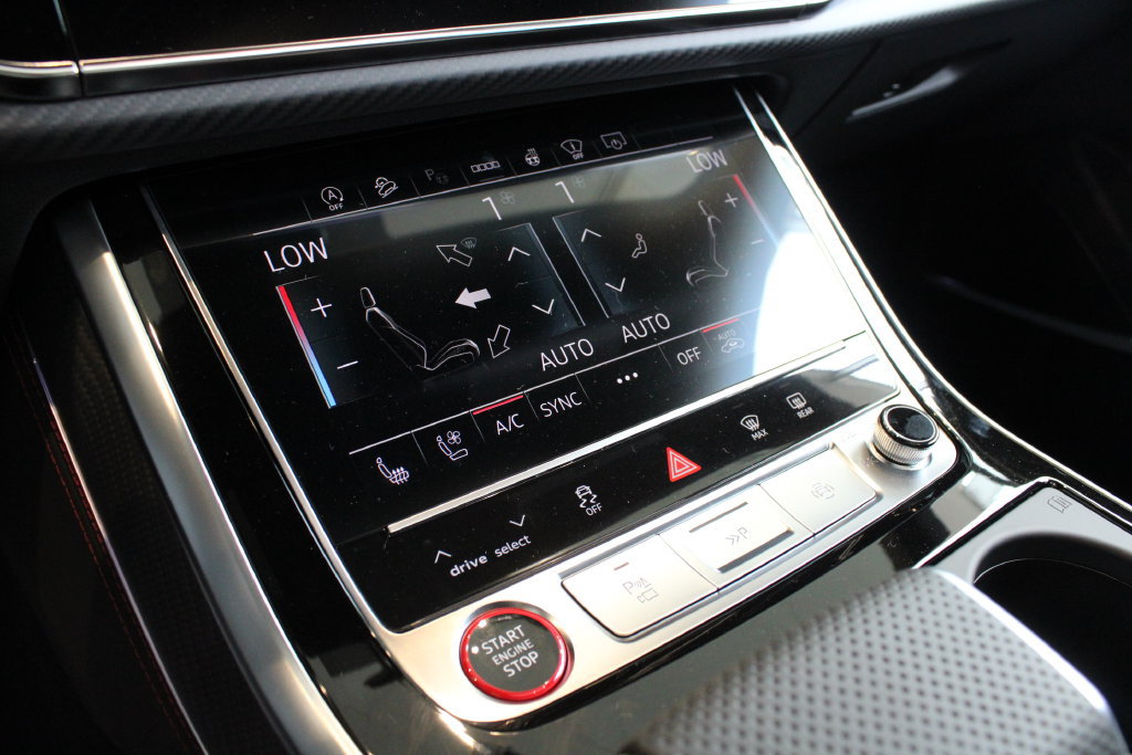 New 2026 Audi SQ8 Prestige AWD/4WD image 16