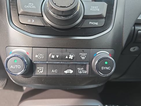 Used 2015 Acura RDX AWD w/ Technology Package image 23