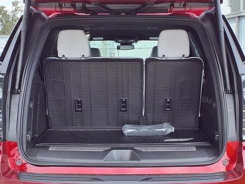 New 2025 Chevrolet Tahoe Premier image 6