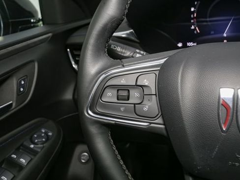 Used 2024 Buick Envista Sport Touring w/ Convenience I Package FWD image 31