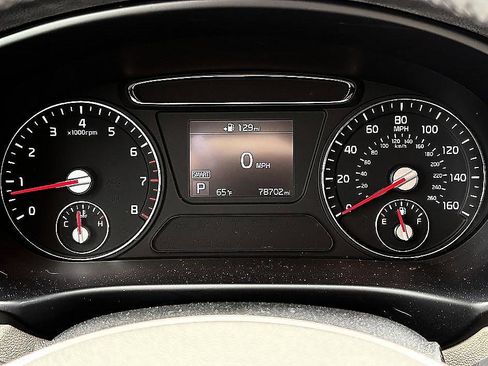 Used 2019 Kia Sorento LX w/ LX Convenience Package image 20