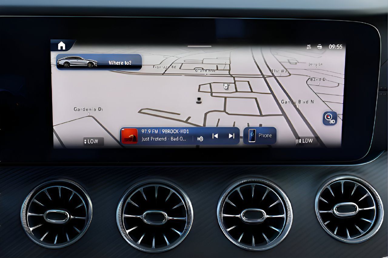 Used 2024 Mercedes-Benz AMG GT 63 image 16