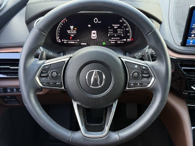 Used 2025 Acura MDX w/ Technology Package FWD image 12