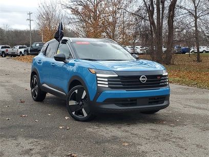 Certified 2025 Nissan Kicks SR