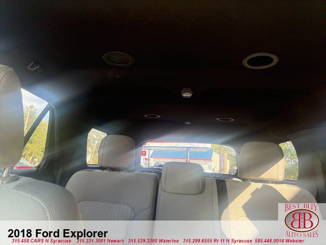 Used 2018 Ford Explorer 4WD w/ Class II Trailer Tow Package image 18